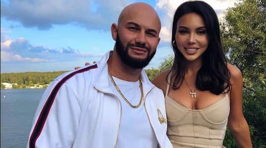 Оксана Самойлова объяснила, почему окончательно решила развестись с Джиганом