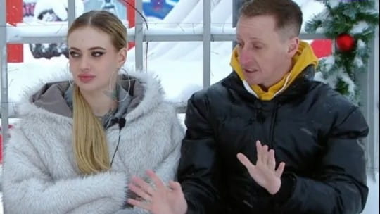 Ксения Карпова остаётся одна после расставаний с Альбертом и Евгением