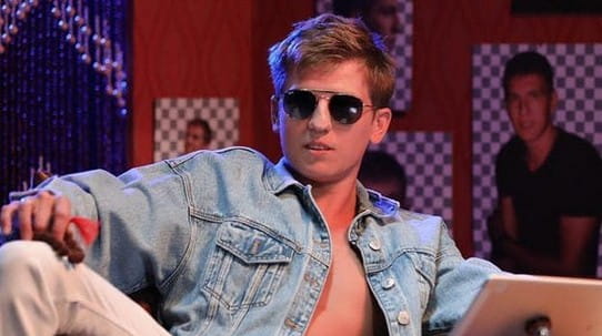 Алексей Щербаков прилетел в Казахстан на фоне истории с Нурланом Сабуровым