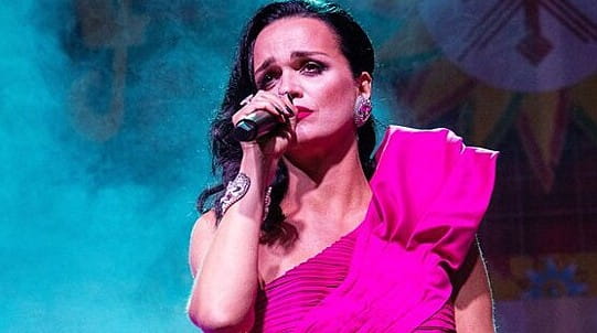 Нервный срыв Матильды испортил концерт Славы в Смоленске