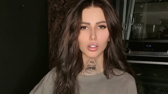 Почему Клавдия Безверхова решила уйти с проекта без голосования