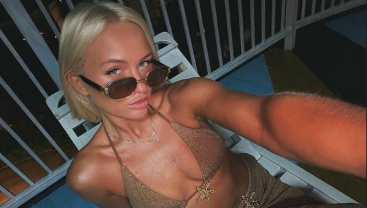 Элина Рахимова нарушила правила в Таиланде и попала на штраф